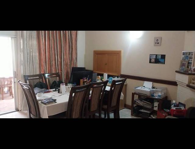 4 BEDROOM HOUSE FOR SALE IN OBSERVATORY